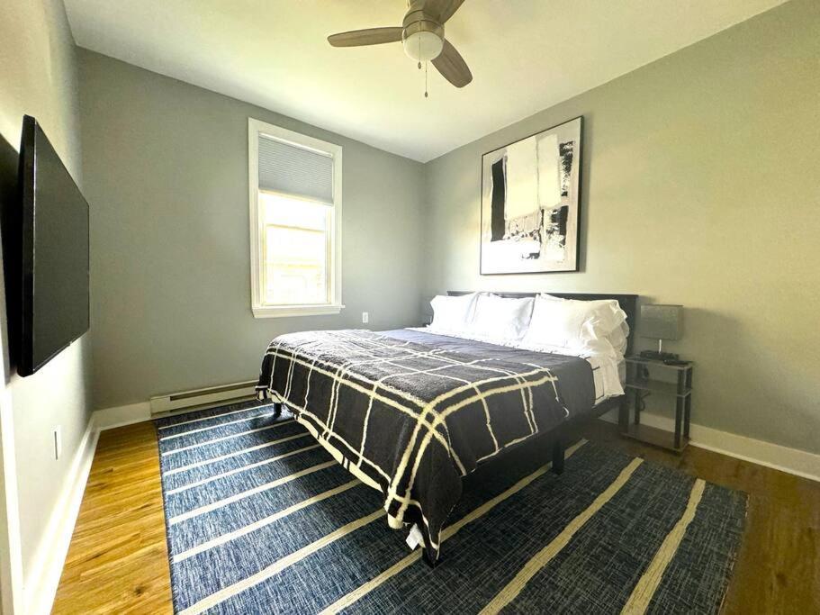 Modern Cozy Unit With King Bed Apartment Wilmington Exterior photo