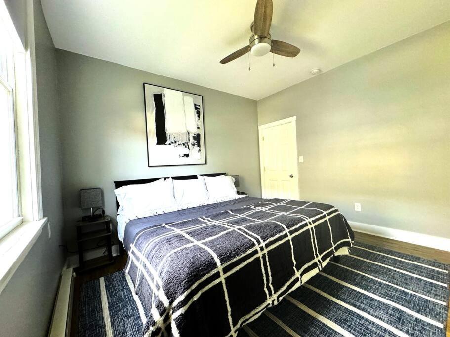 Modern Cozy Unit With King Bed Apartment Wilmington Exterior photo